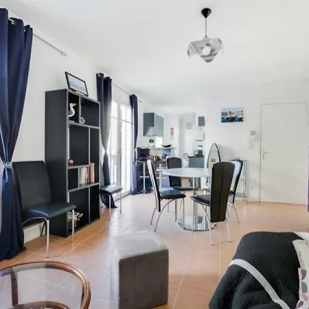 Calme Centre Ville 2 Apartamento *